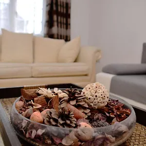 (29ew-13) Dreams Serviced Accommodations- Staines/heathrow , Stanwell United Kingdom